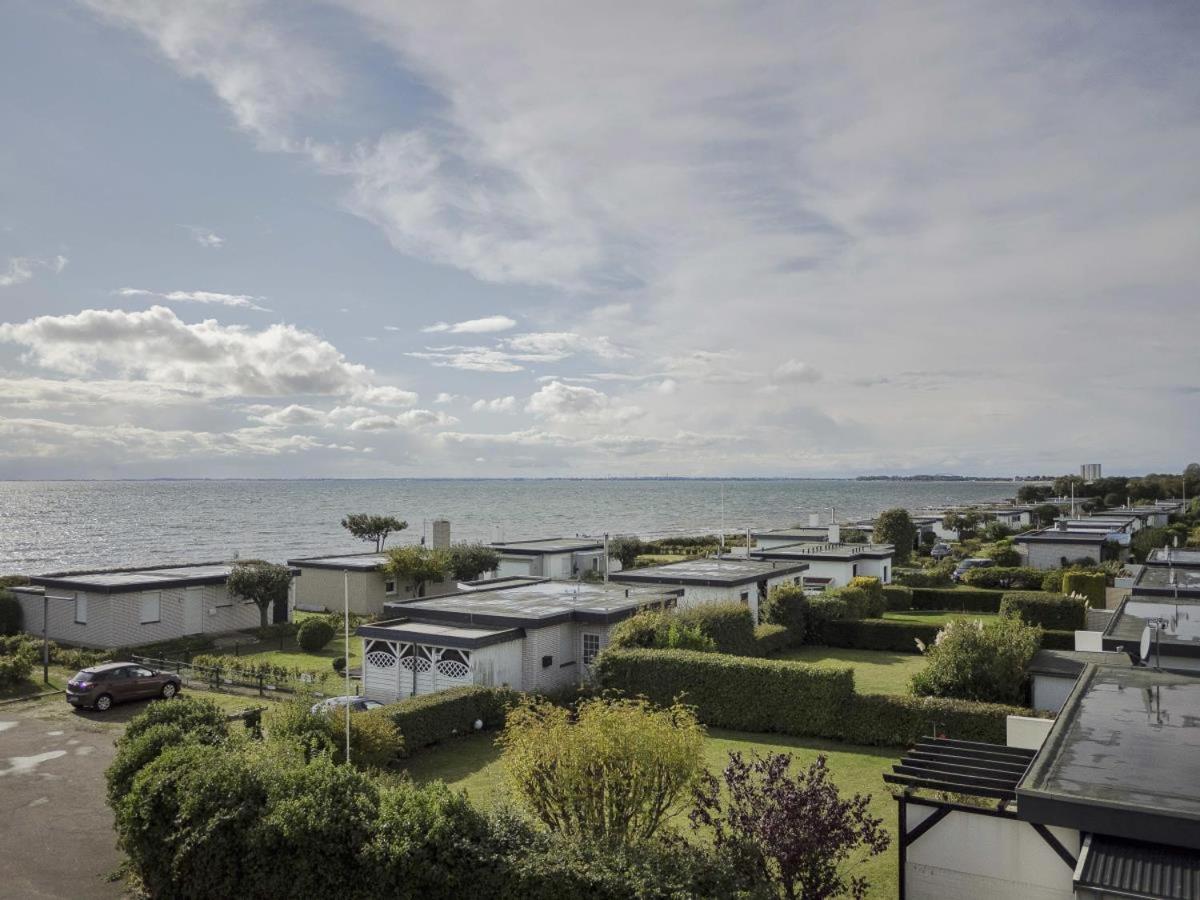 Traumhaftes Strand-Apartment Mit Meerblick Staberdorf Exterior photo