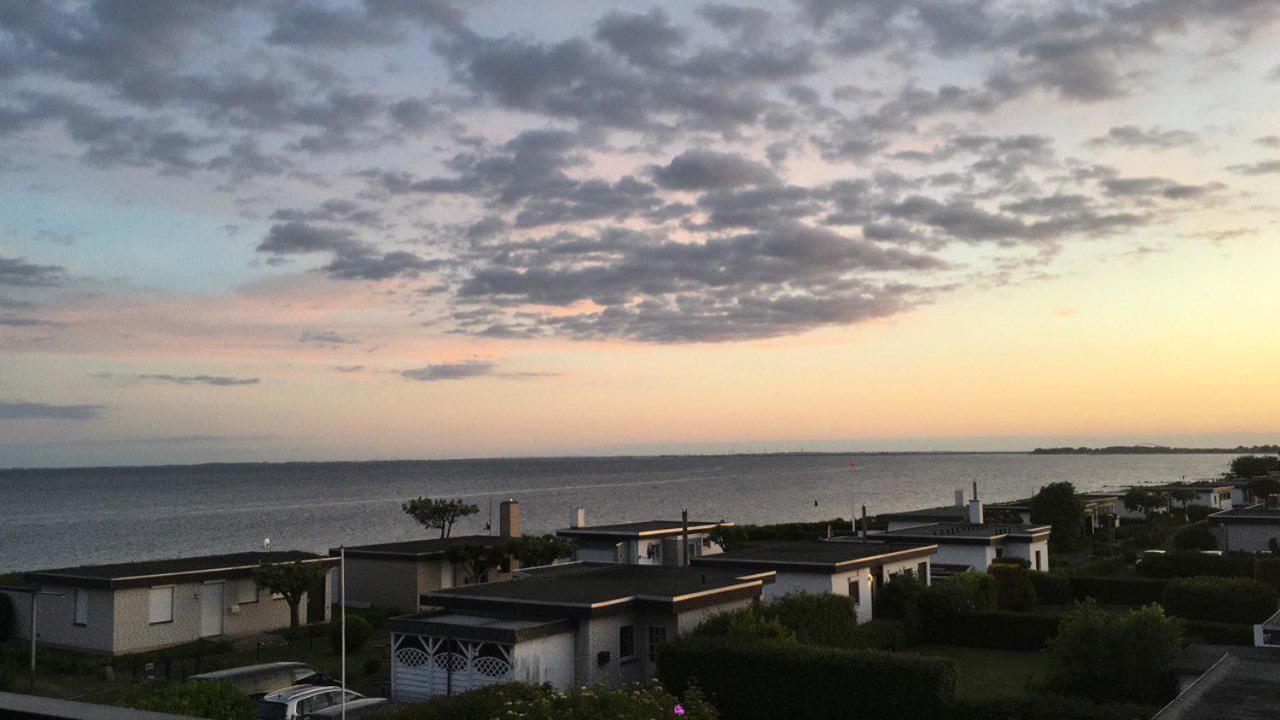 Traumhaftes Strand-Apartment Mit Meerblick Staberdorf Exterior photo